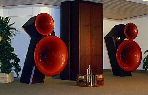 Sphaeron Excalibur Speakers